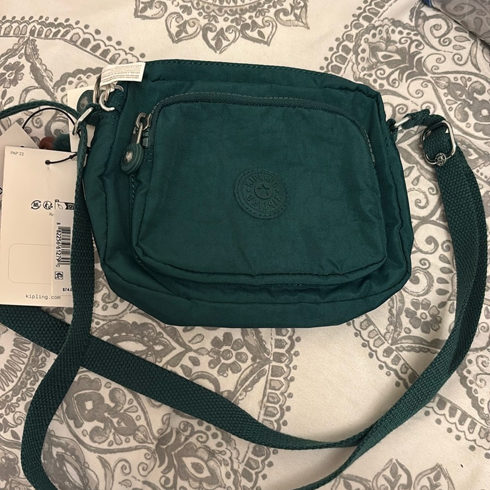 Green NWT Kipling small purse
